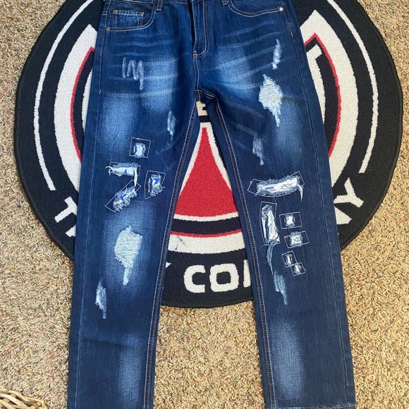 Fashion Denim Distressed Skinny Jeans! Size 34x32!!! - Picture 2 of 6